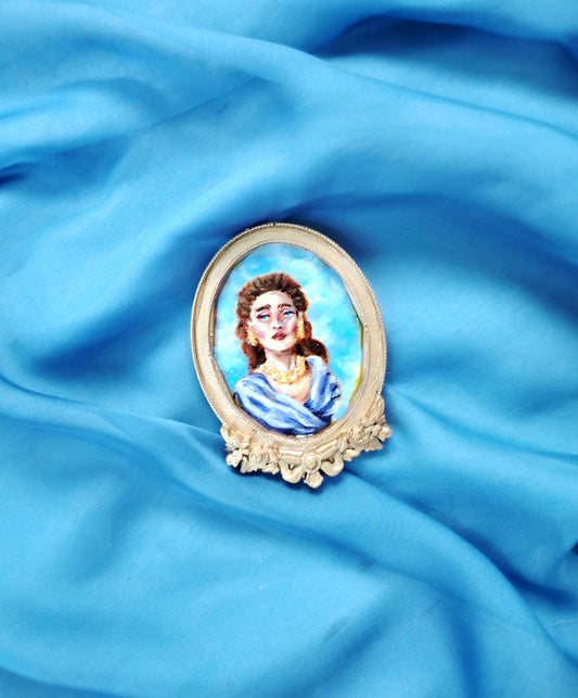 Portrait huile sur bois miniature "Hautaine"