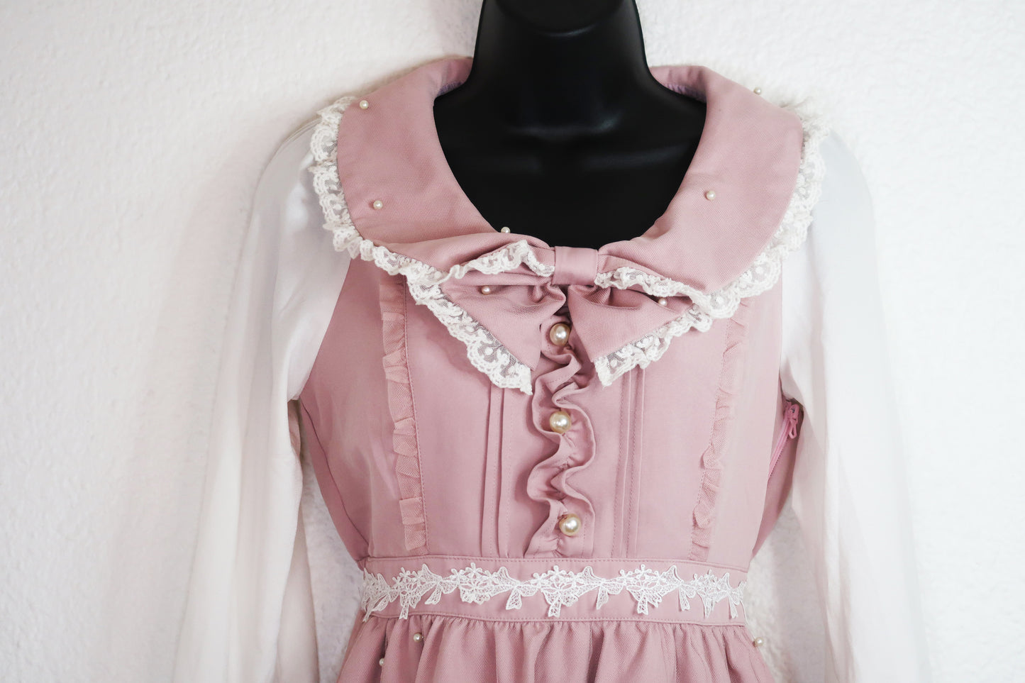 Robe avec perles et tulle de la marque japonaise Liz Lisa